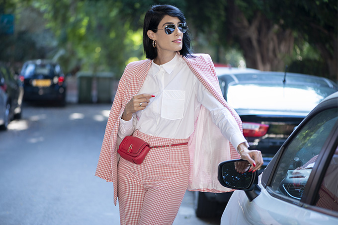 EIGHT30 The fall winter 2019-2020 fashion trends Tel Aviv street style zara Check suit